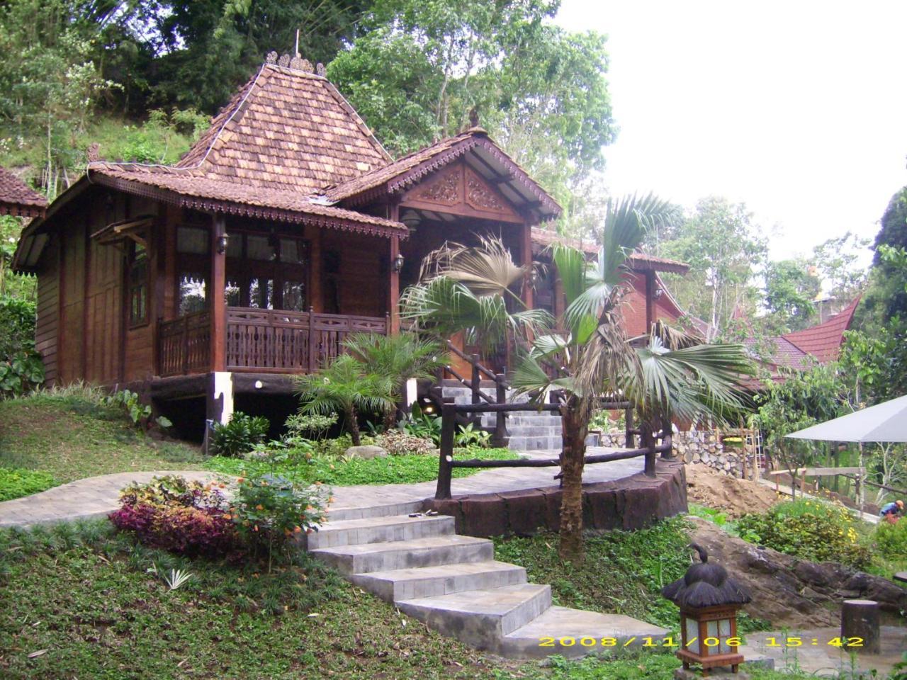 Green Valley Resort Bandungan Zewnętrze zdjęcie